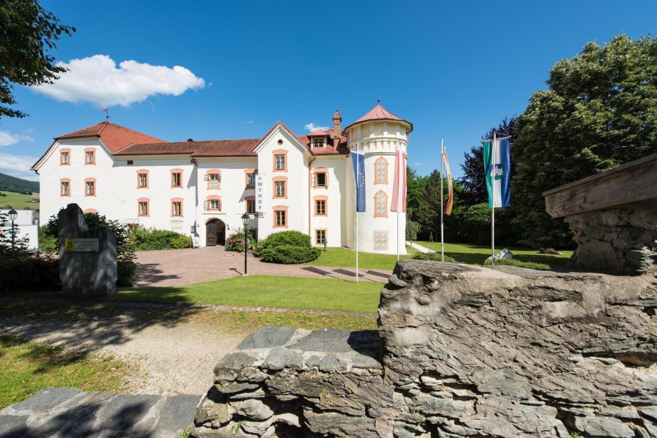 Ferienwohnungen Hecher Feldkirchen in Kärnten エクステリア 写真